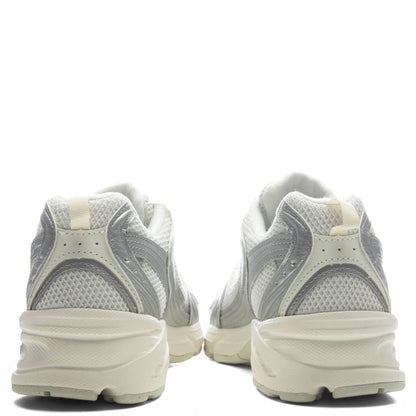 530 - Silver Metallic/Reflecton