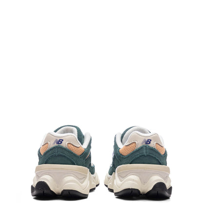 9060 (TD) - New Spruce/Peach Blossom/Team Royal
