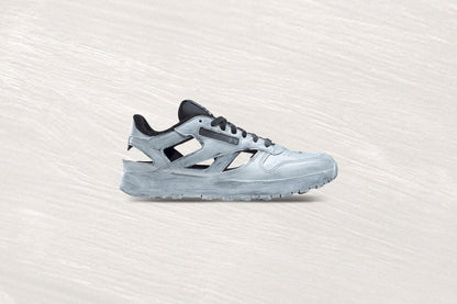 Maison Margiela x Reebok Décortiqué’- Handpainted