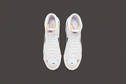 Blazer Mid '77 "Paint Splatter" - White/Black