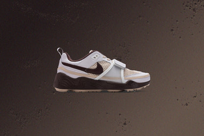 Nike x Travis Scott Zoom Field Jaxx - White/Light Chocolate/White