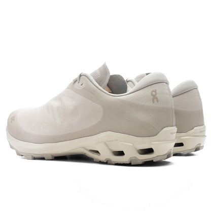 On x PAF Cloudventure Peak - Ice/Moondust