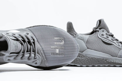 Adidas x Pharrell Williams Solar Hu PRD - Grey