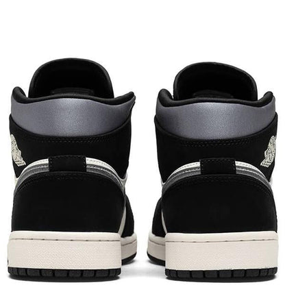 Air Jordan 1 Mid SE - Black/Smoke Grey/Sail