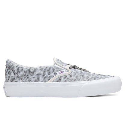 Vans Vault x Classic Slip-V - White